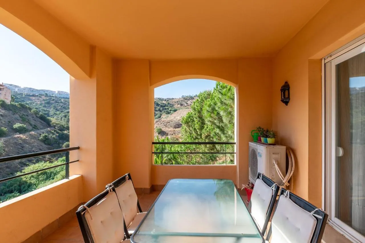 Relaxing Retreat In Princess Park Sitio de Calahonda 아파트