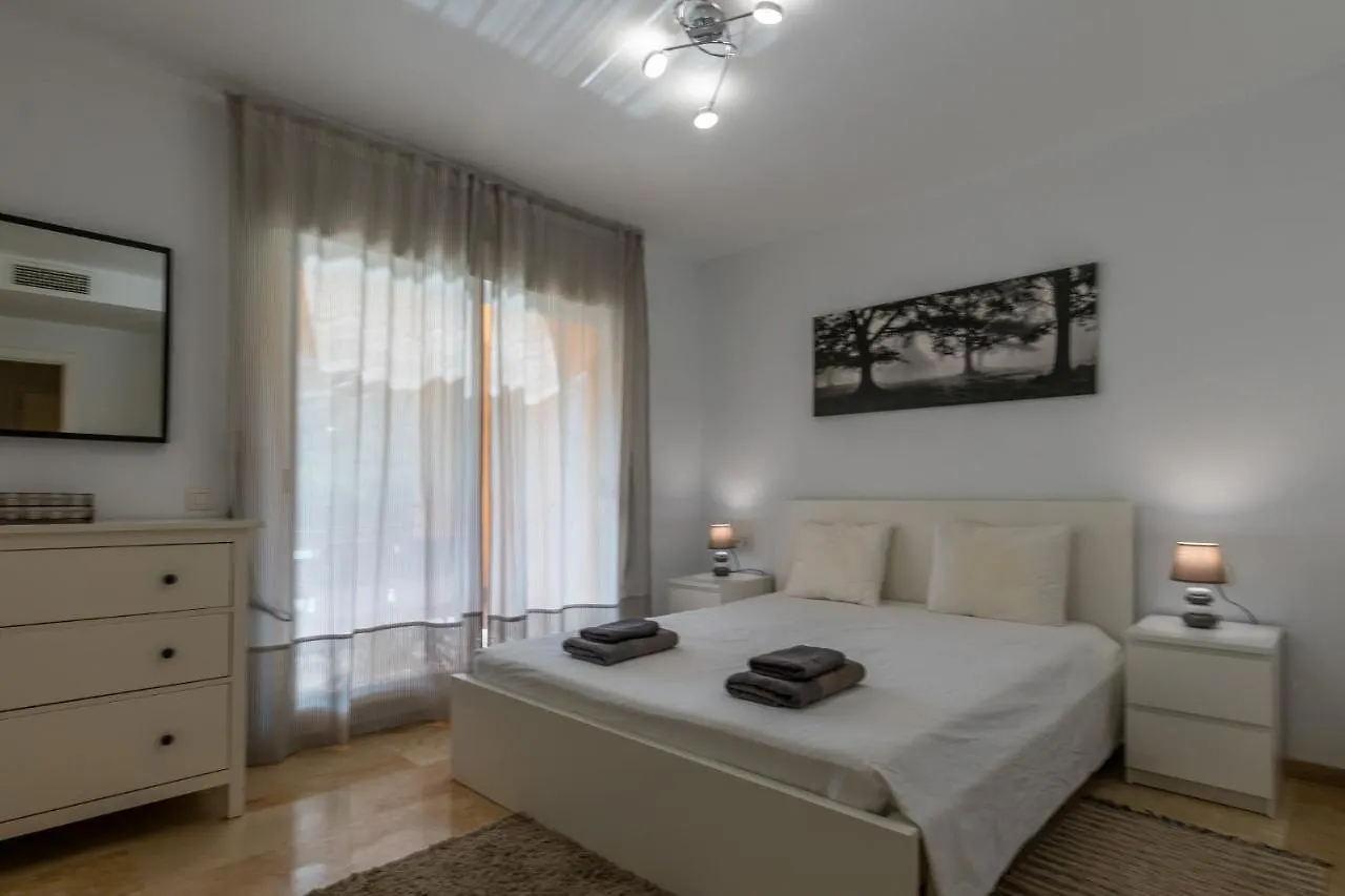 아파트 Relaxing Retreat In Princess Park Sitio de Calahonda 스페인